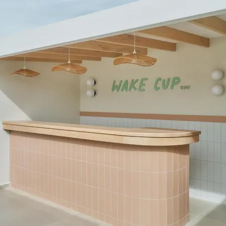 Love hotel Wake Cup Alacati *