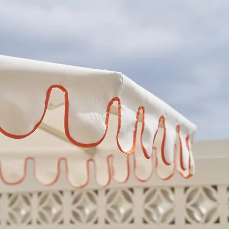 Отель для свиданий Wake Cup Alacati