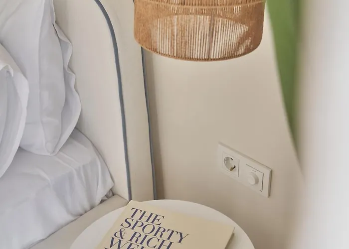 Liefdeshotel Wake Cup Alacati Çeşme